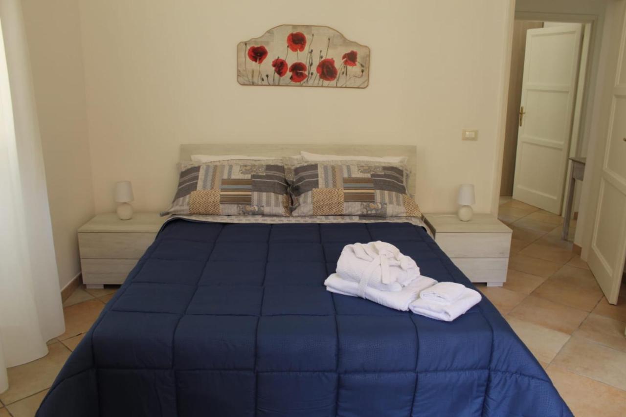 Ohana: Casa Nel Centro Di Lecce Ngoại thất bức ảnh